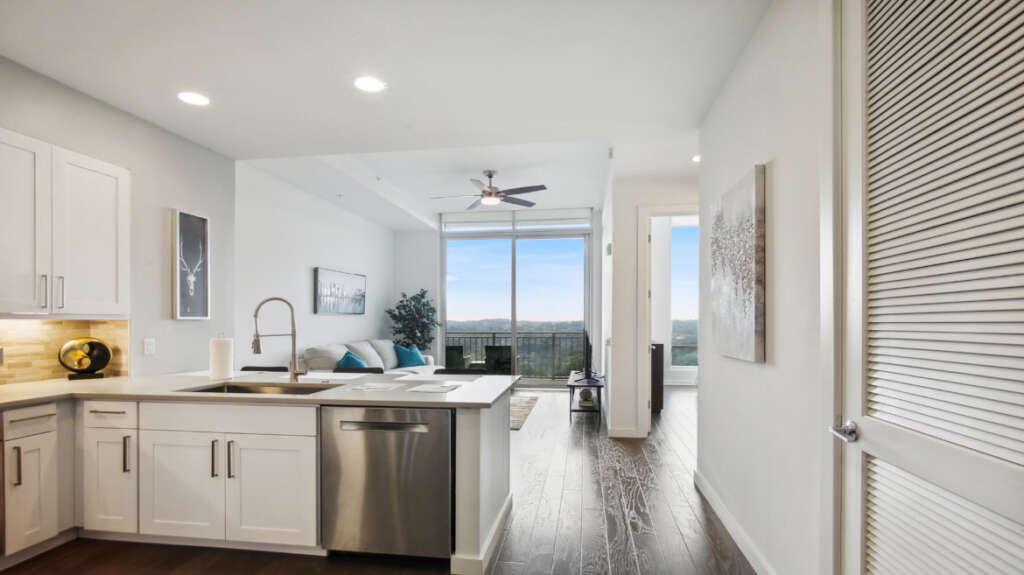 Piedmont House 1 Bdrm 09 Pasha Luxury Properties