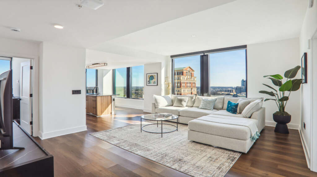 Curated visual reference: Curated Atlanta Luxury Property Management Gallery View 37
